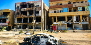 سودانيون يعودون إلى بلدهم بين حلم العودة وواقع الدمار.. الخرطوم تواجه اختبار ما بعد الحرب