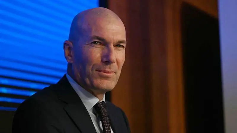 تعيين زين الدين زيدان مديراً فنياً لمنتخب فرنسا