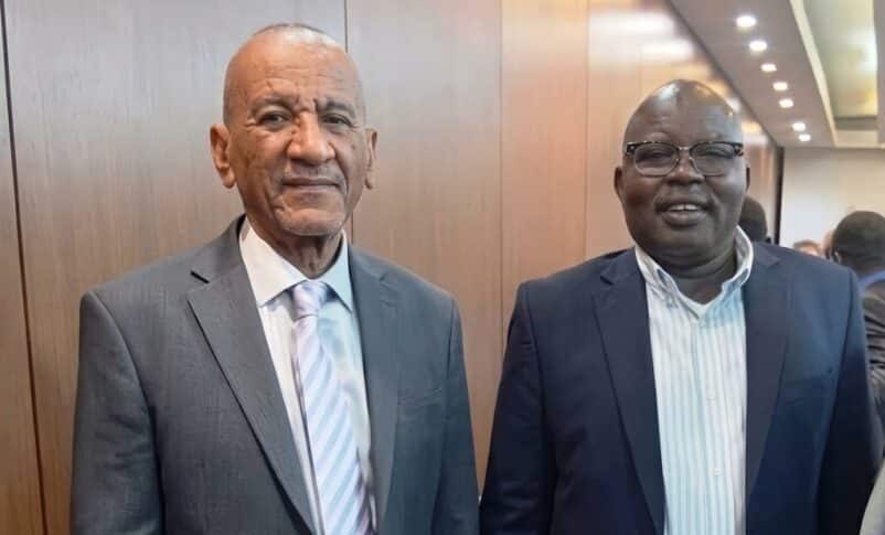 خصمان من زمن البشير يلتقيان في أديس أبابا.. هل تتشكل خريطة سياسية سودانية جديدة خارج معسكري الحرب؟