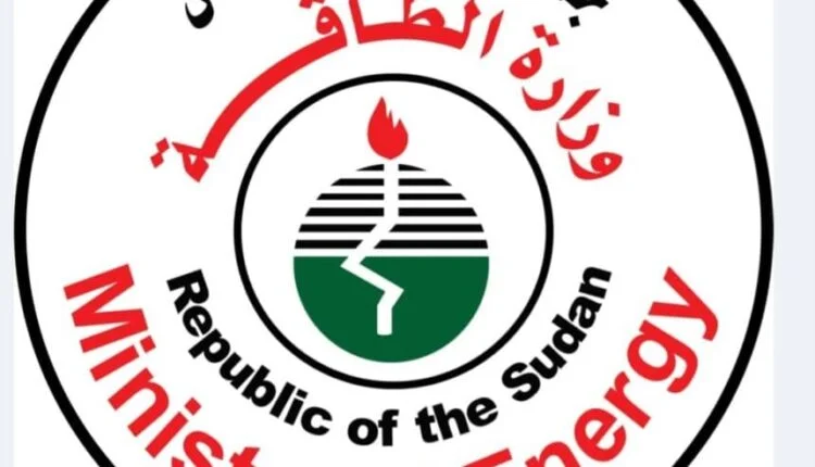 فتح الاستيراد بشروط الذهب.. هل ينتهي احتكار الوقود أم تتغير أسماء المستفيدين؟